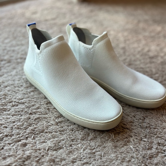 Rothy’s The Chelsea Sneaker in Bright White - Picture 10 of 13